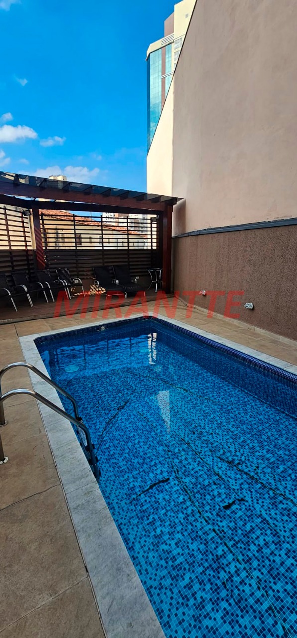 Apartamento de 82m² com 3 quartos em Água Fria