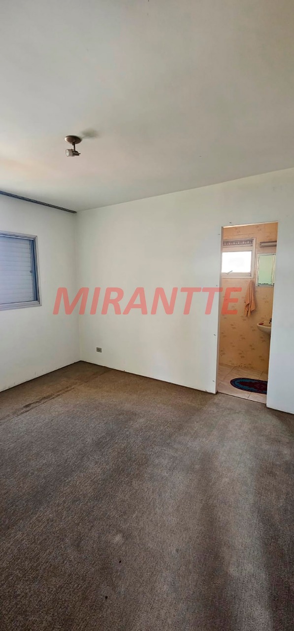 Apartamento de 82m² com 3 quartos em Água Fria