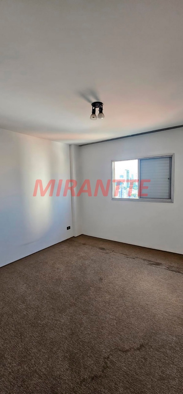 Apartamento de 82m² com 3 quartos em Água Fria