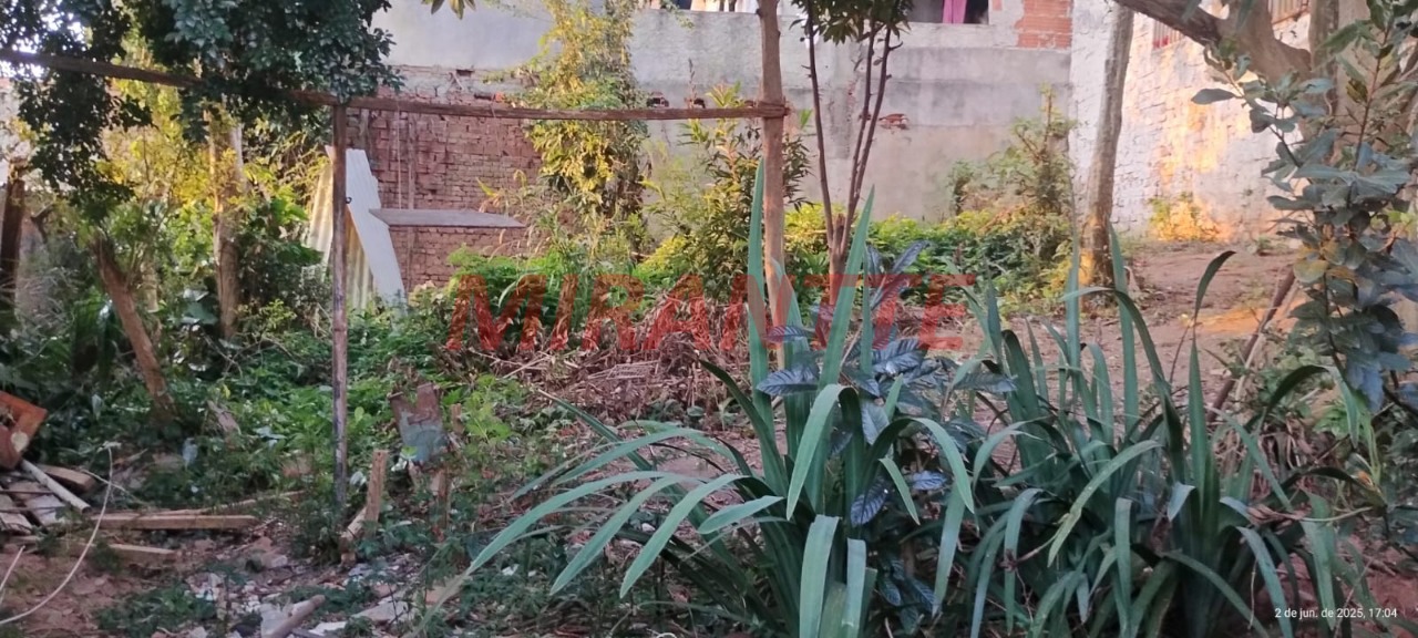 Terreno de 327m² em Vila Santa Maria