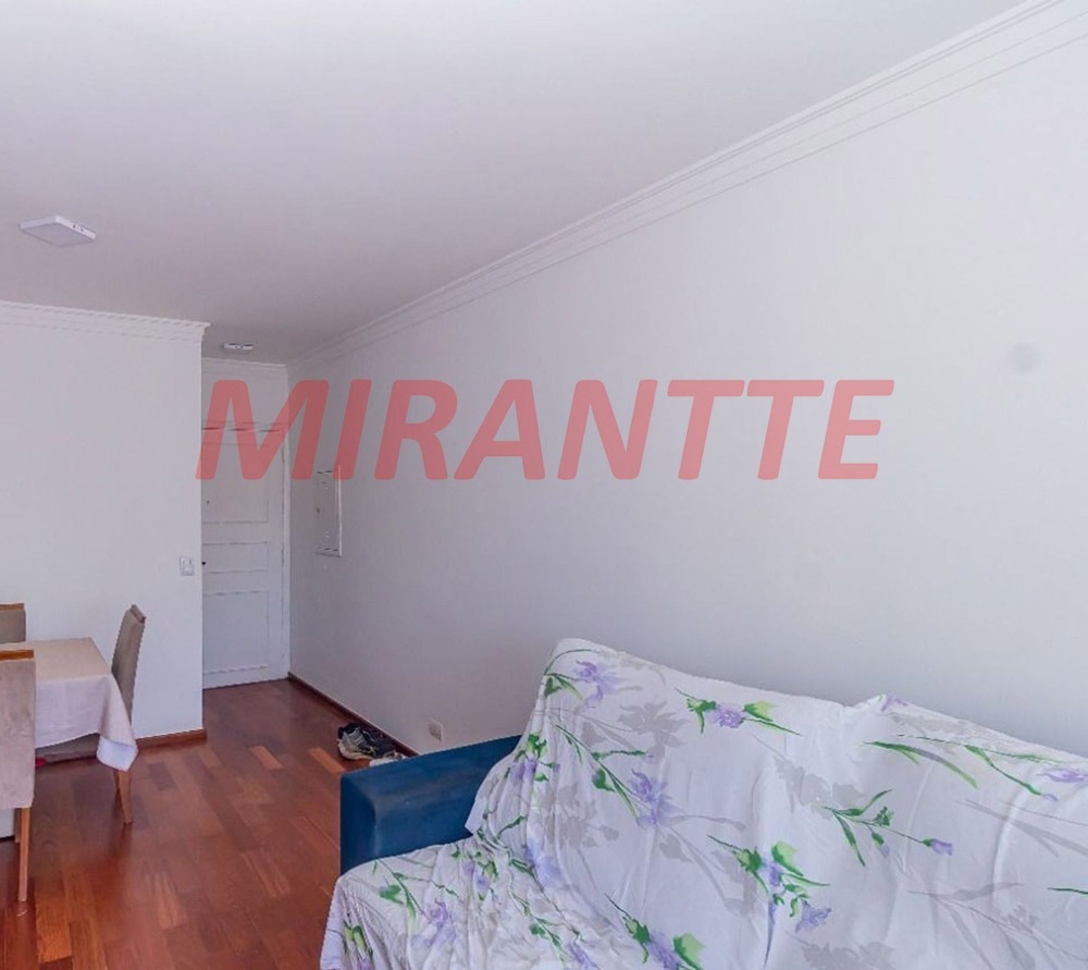 Apartamento de 74m² com 3 quartos em Santana