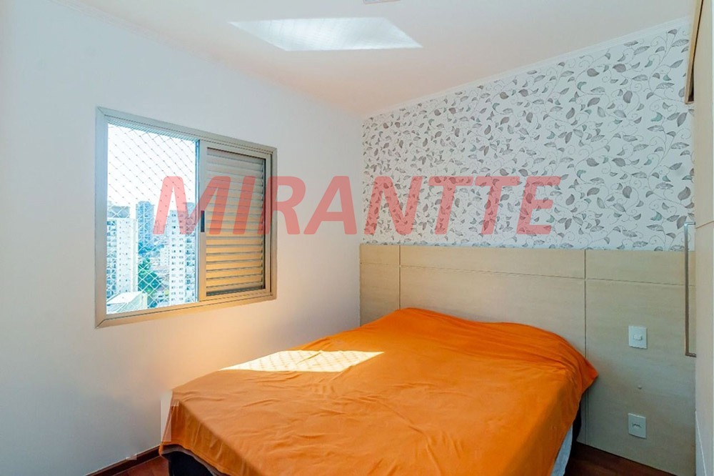 Apartamento de 74m² com 3 quartos em Santana