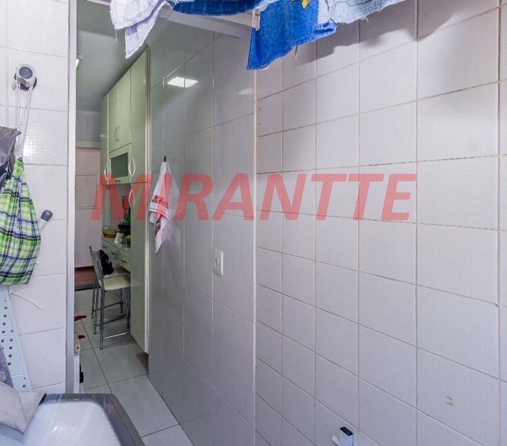 Apartamento de 74m² com 3 quartos em Santana