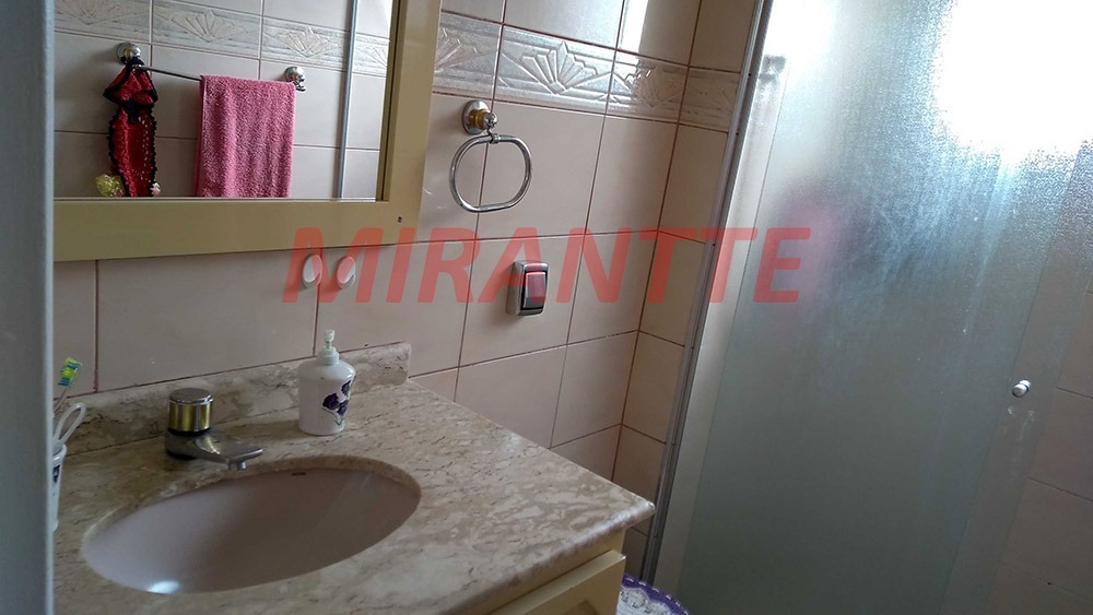 Apartamento de 86m² com 3 quartos em Água Fria