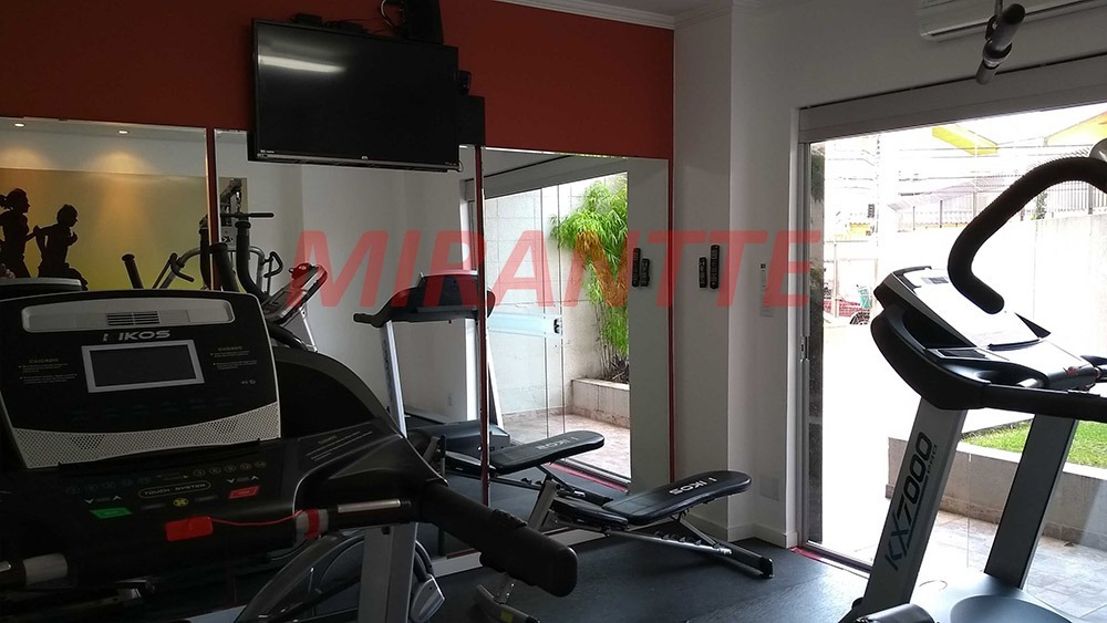 Apartamento de 86m² com 3 quartos em Água Fria
