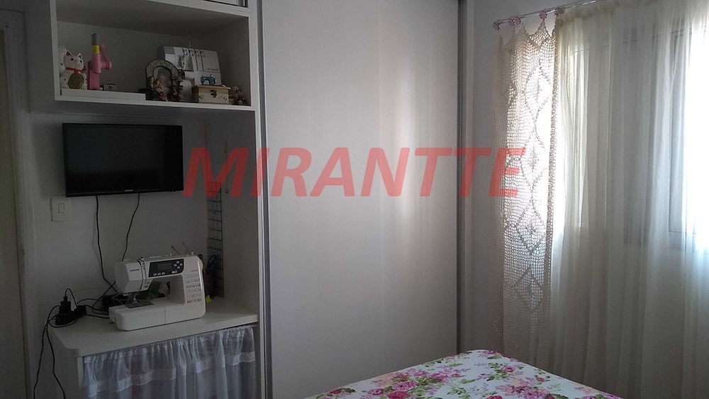Apartamento de 86m² com 3 quartos em Água Fria