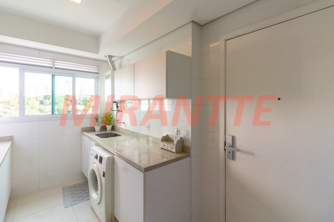 Apartamento de 215m² com 3 quartos em Santa Terezinha