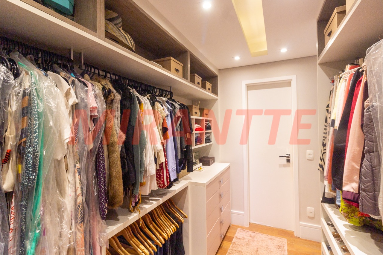 Apartamento de 215m² com 3 quartos em Santa Terezinha