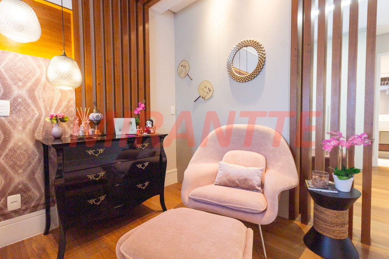 Apartamento de 215m² com 3 quartos em Santa Terezinha