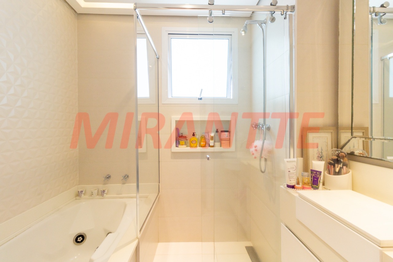 Apartamento de 215m² com 3 quartos em Santa Terezinha