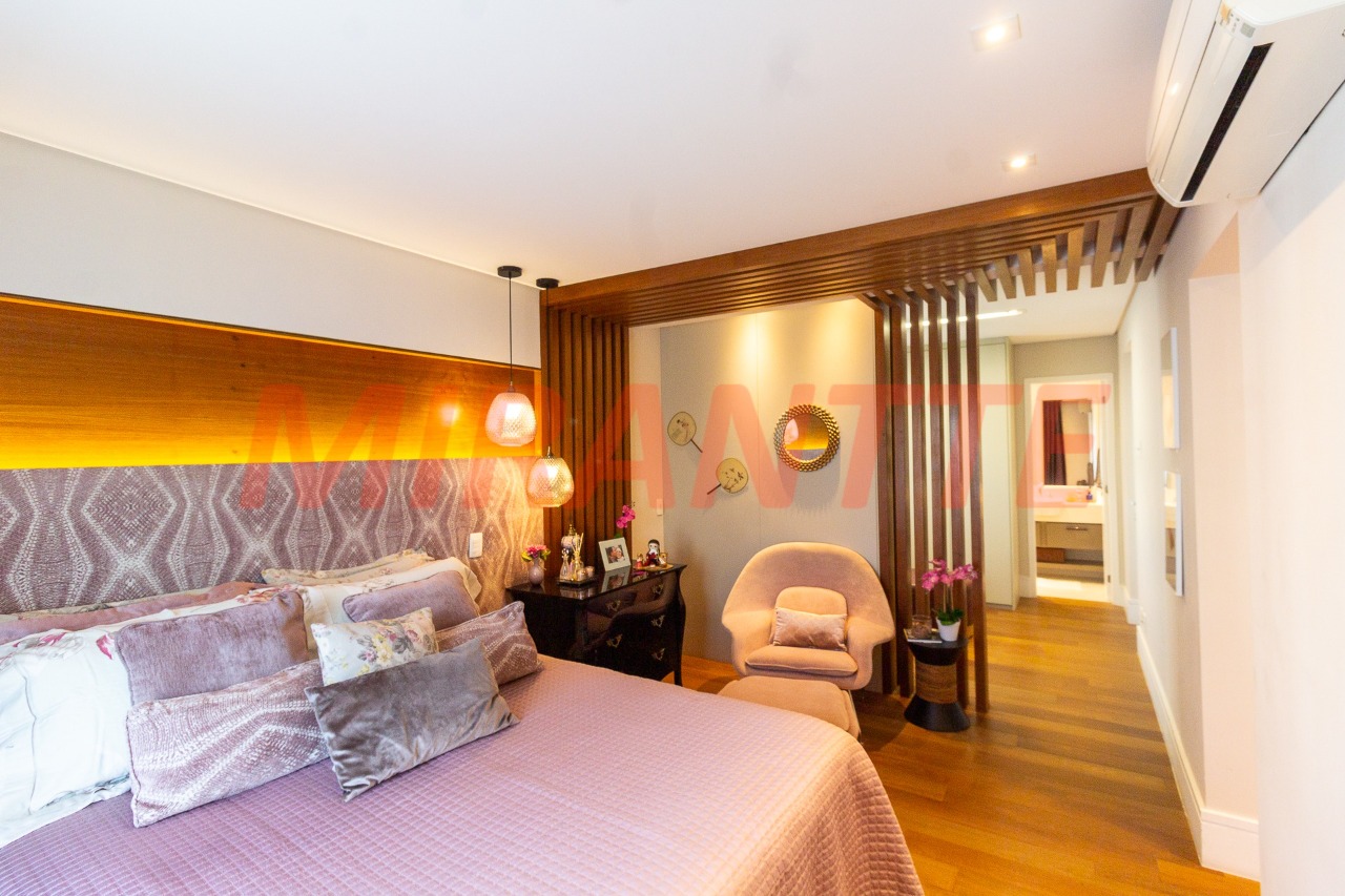 Apartamento de 215m² com 3 quartos em Santa Terezinha