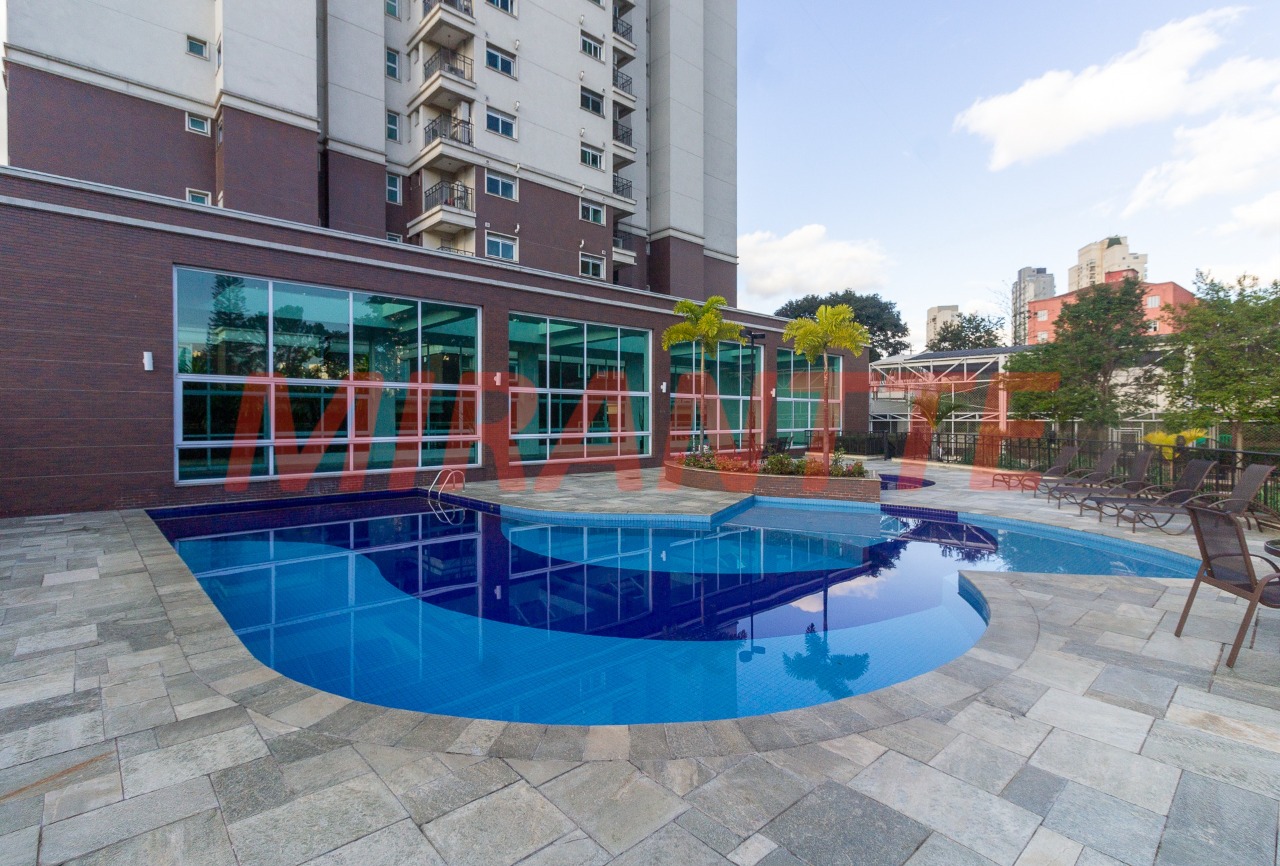 Apartamento de 215m² com 3 quartos em Santa Terezinha