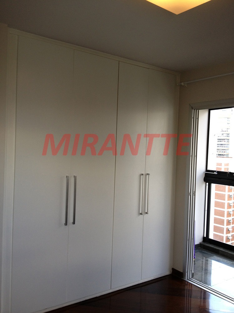 Apartamento de 206m² com 4 quartos em Perdizes