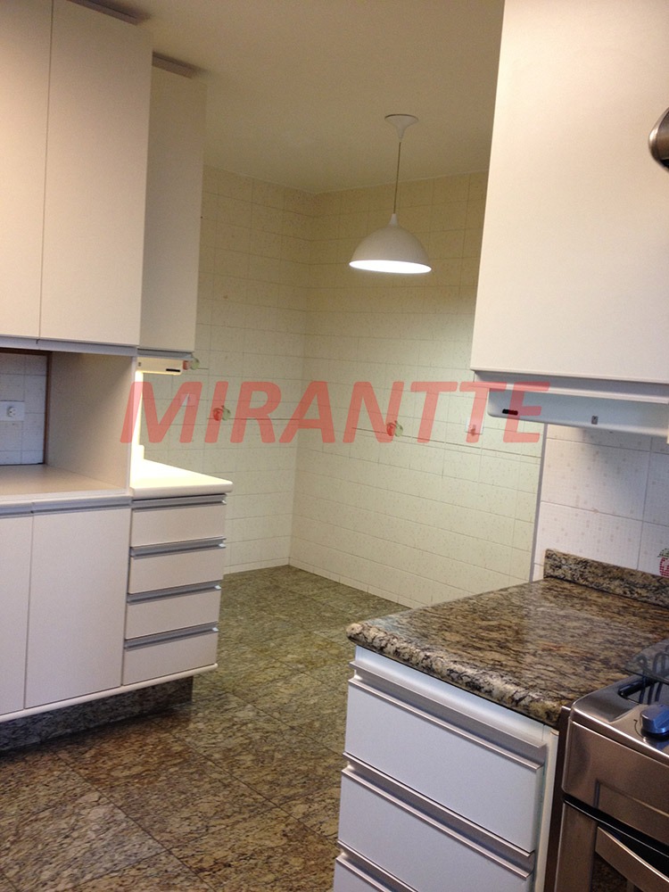Apartamento de 206m² com 4 quartos em Perdizes