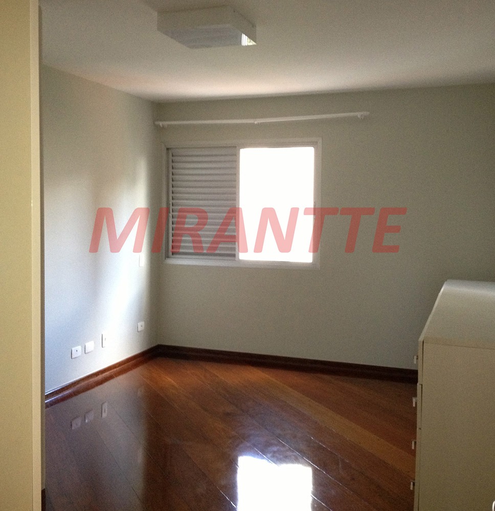 Apartamento de 206m² com 4 quartos em Perdizes