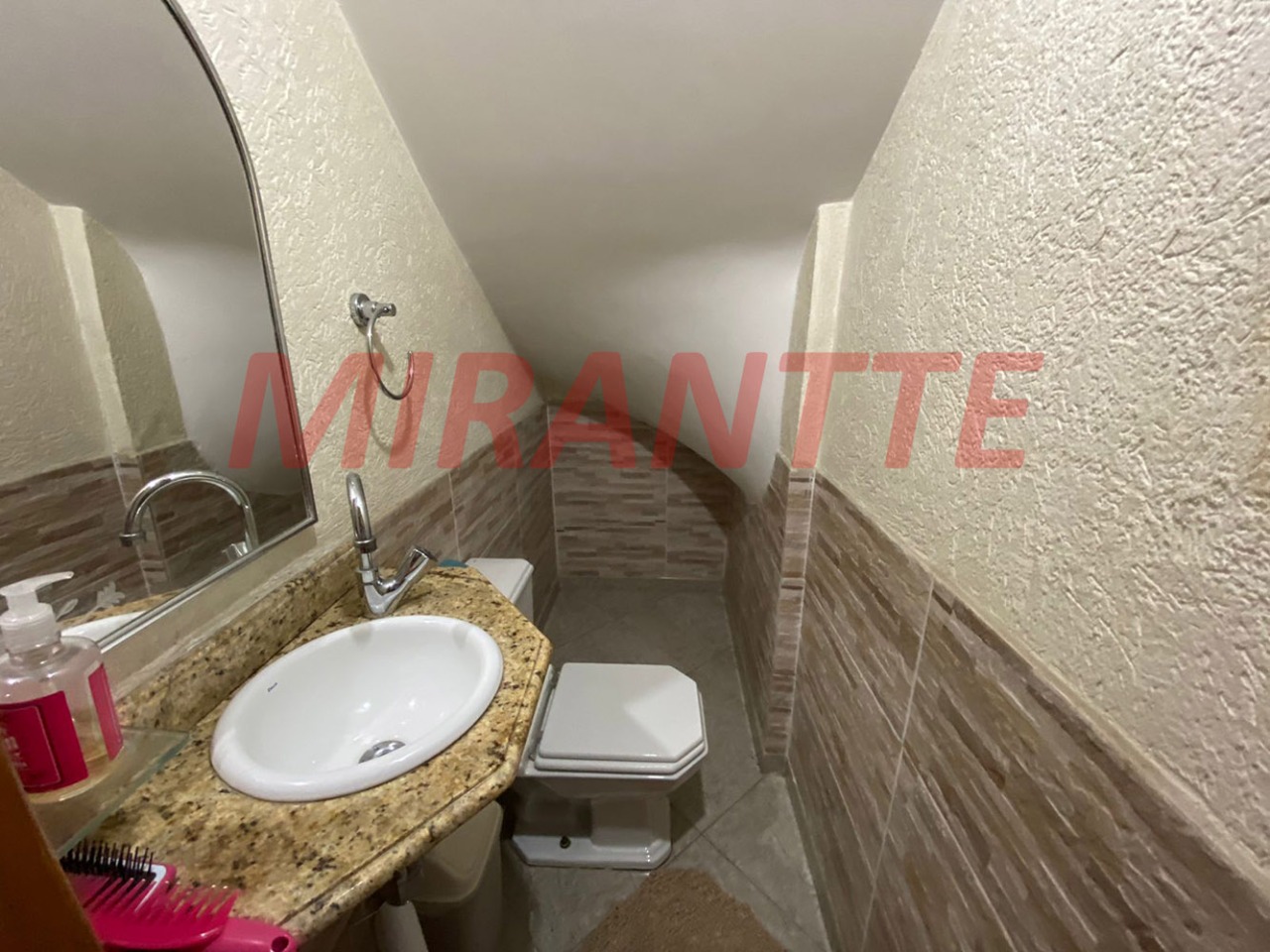 Sobrado de 103m² com 3 quartos em Santana