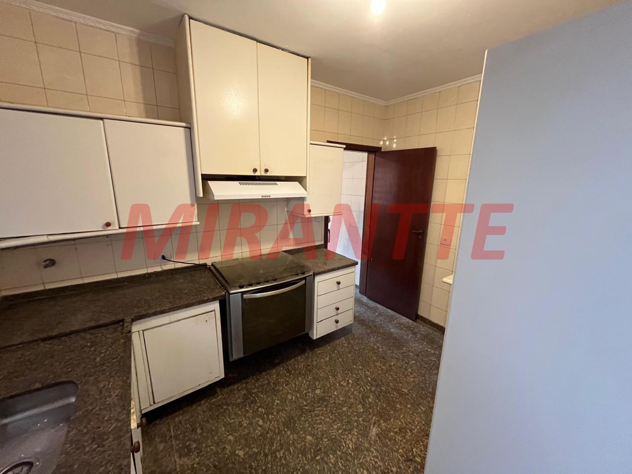 Sobrado de 350m² com 3 quartos em Parque Monteiro Soares