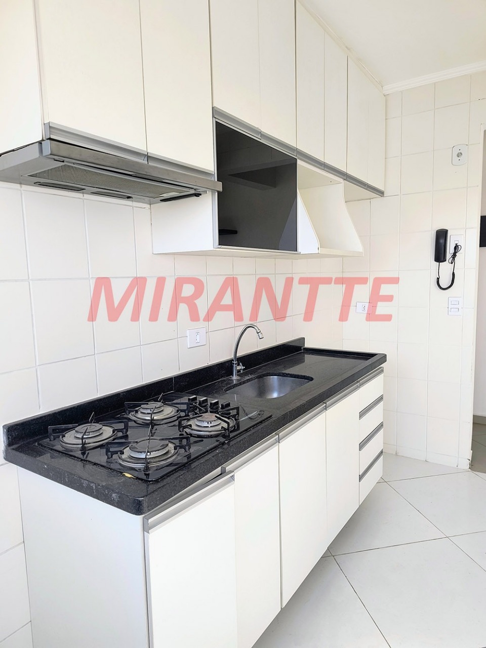 Apartamento de 49m² com 2 quartos em Limão