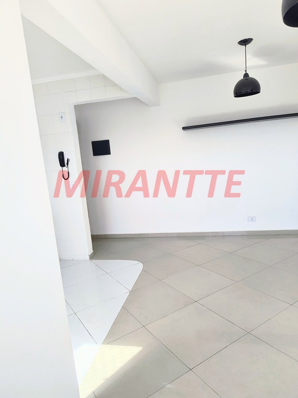 Apartamento de 49m² com 2 quartos em Limão