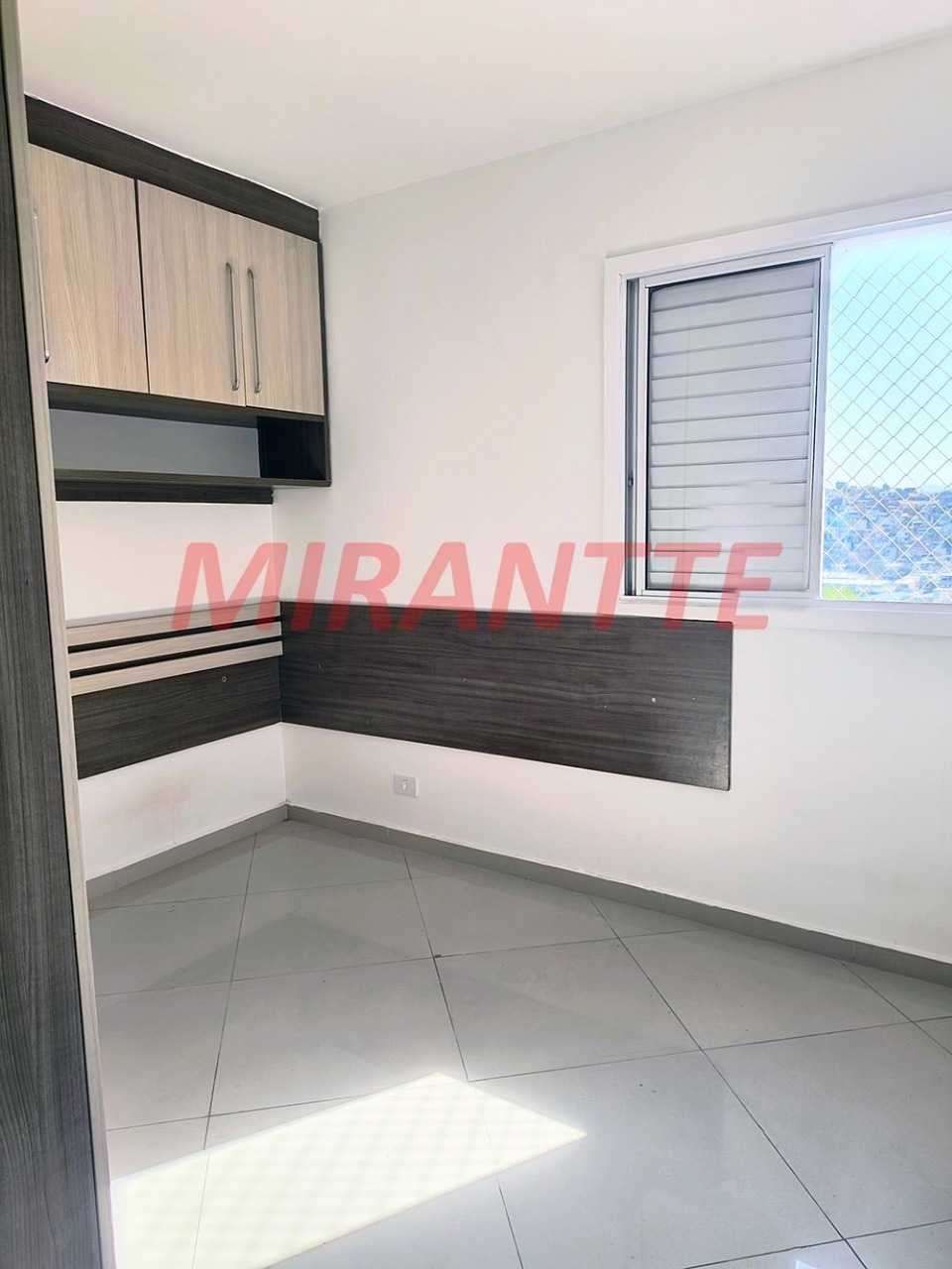 Apartamento de 49m² com 2 quartos em Limão