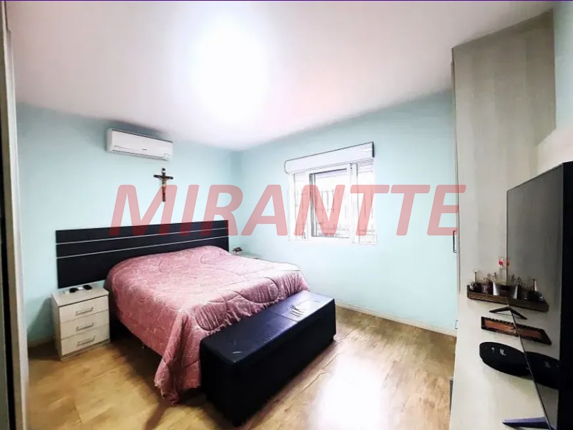 Sobrado de 89m² com 4 quartos em Chora Menino