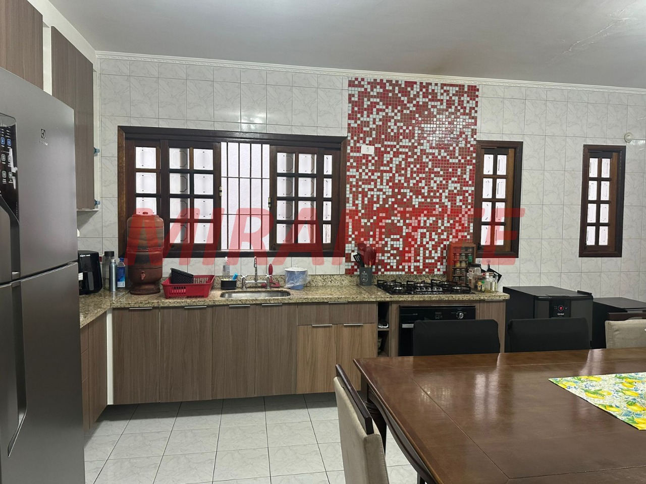 Sobrado de 89m² com 4 quartos em Chora Menino