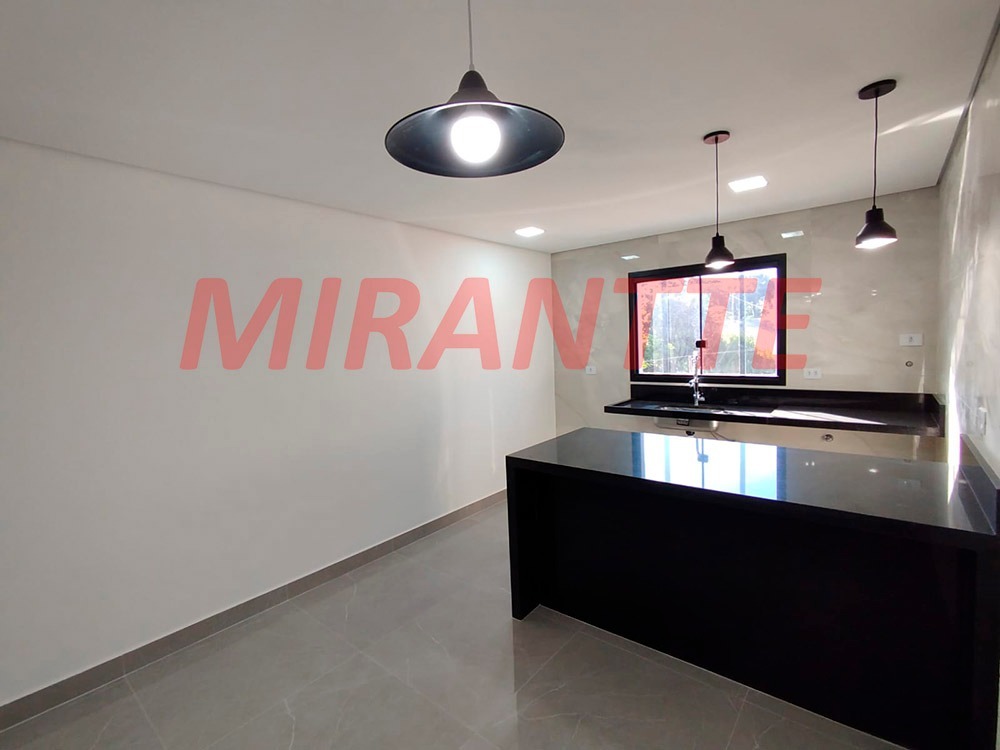 Sobrado de 180m² com 3 quartos em Imirim