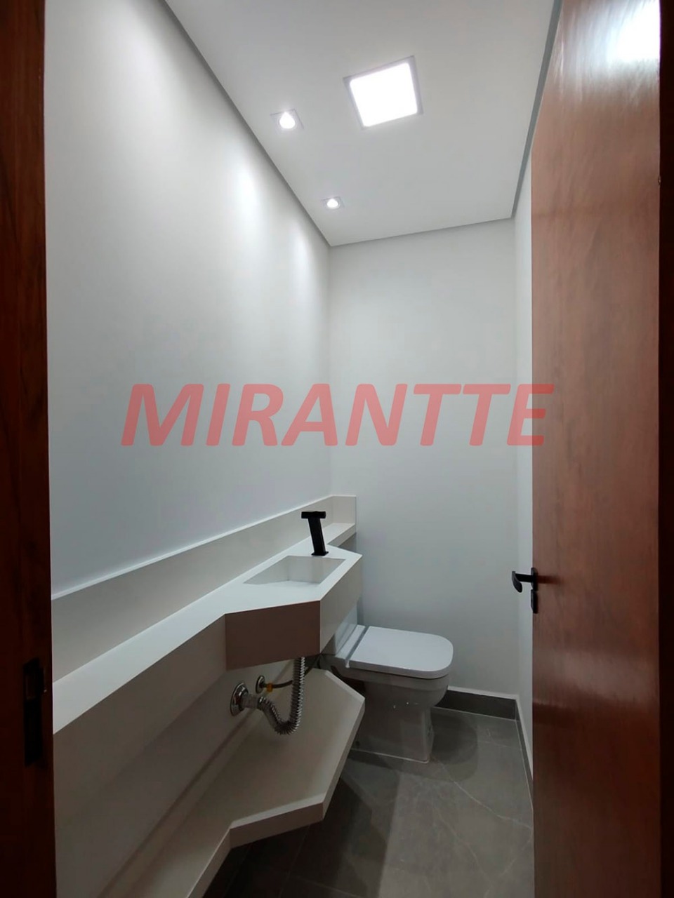 Sobrado de 180m² com 3 quartos em Imirim