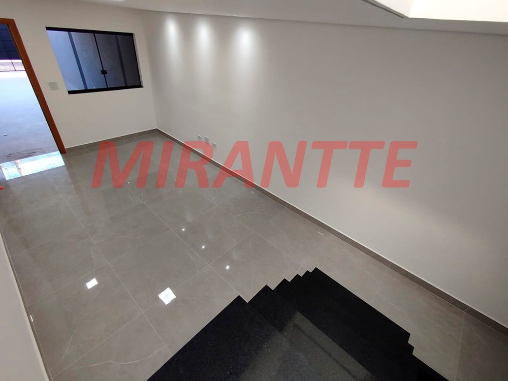 Sobrado de 180m² com 3 quartos em Imirim