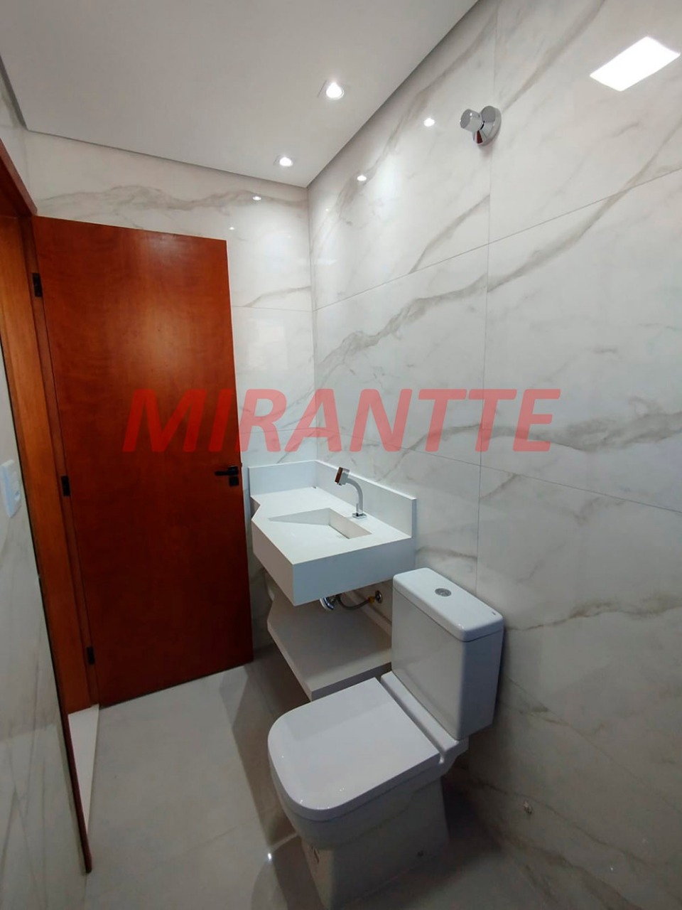 Sobrado de 180m² com 3 quartos em Imirim