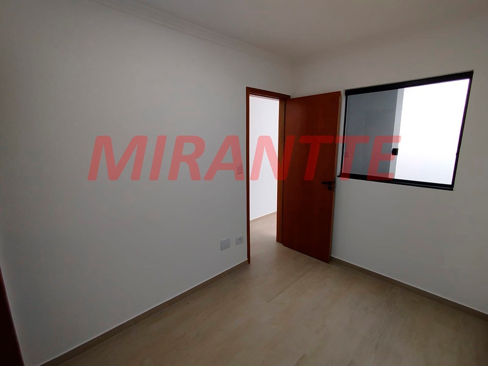 Sobrado de 180m² com 3 quartos em Imirim