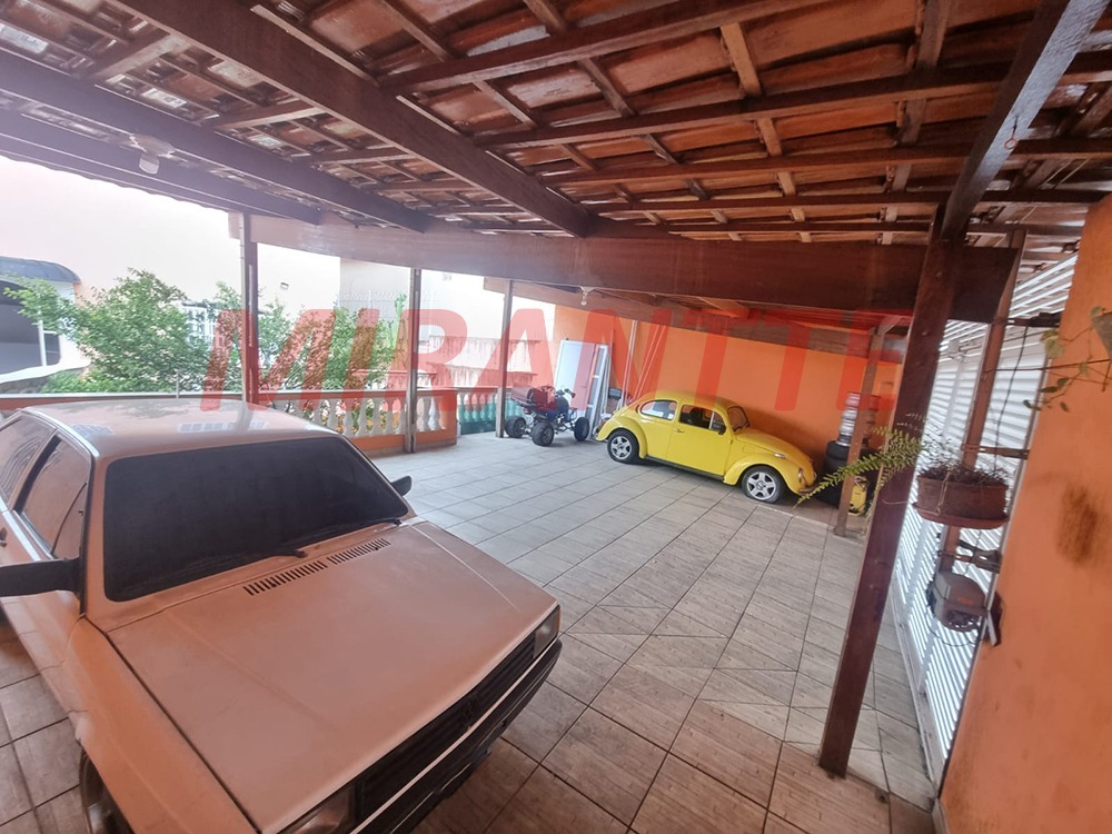 Sobrado de 150m² com 4 quartos em Vila Rica