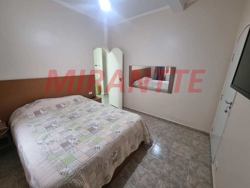 Sobrado de 150m² com 4 quartos em Vila Rica