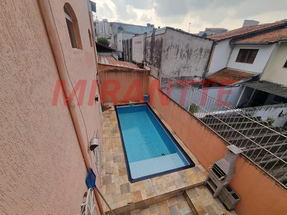Sobrado de 150m² com 4 quartos em Vila Rica