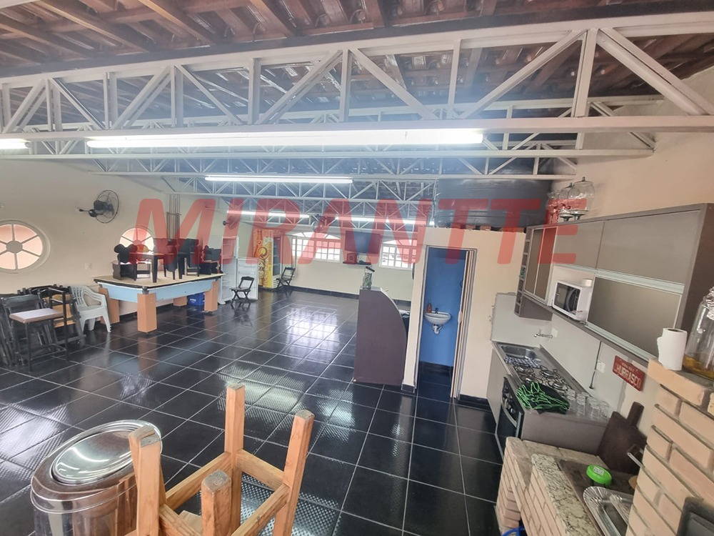 Sobrado de 150m² com 4 quartos em Vila Rica