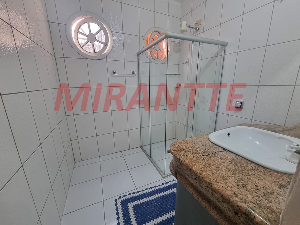 Sobrado de 150m² com 4 quartos em Vila Rica