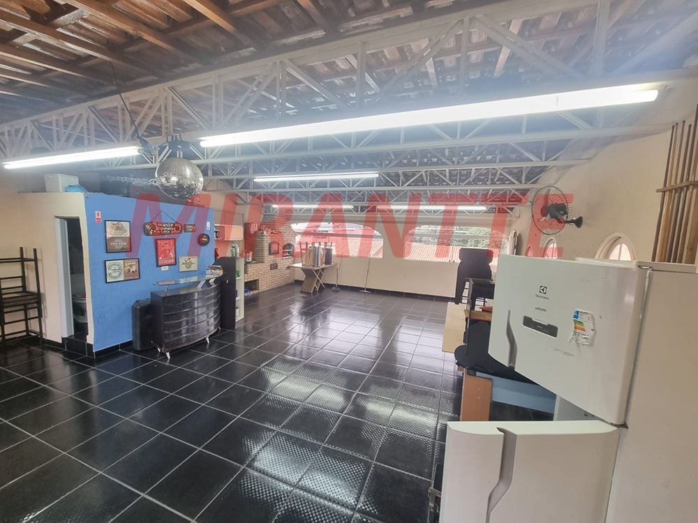 Sobrado de 150m² com 4 quartos em Vila Rica