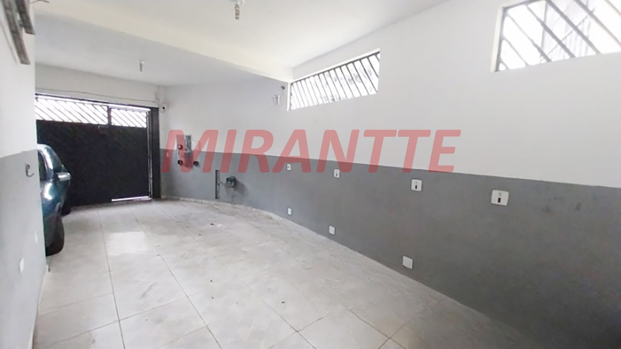 Casa terrea de 257m² com 4 quartos em Vila Mazzei
