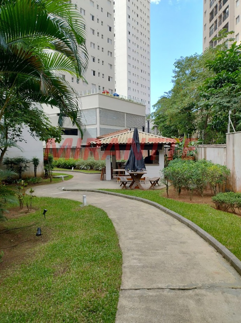 Apartamento de 84m² com 3 quartos em Marapé