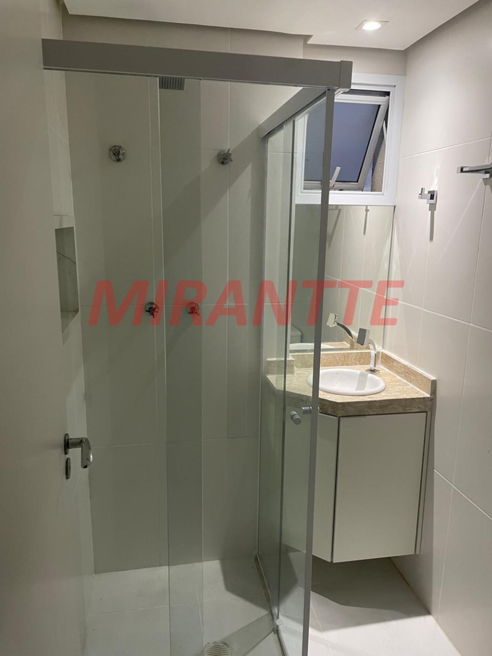 Apartamento de 52m² com 2 quartos em Vila Gustavo