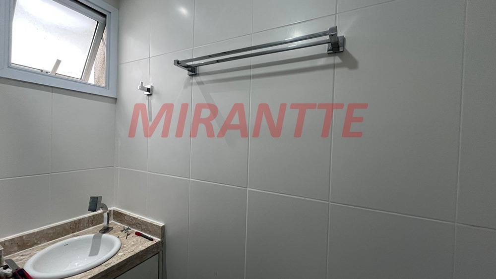 Apartamento de 52m² com 2 quartos em Vila Gustavo