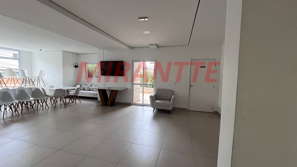 Apartamento de 52m² com 2 quartos em Vila Gustavo