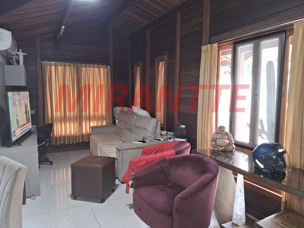Cond. fechado de 260m² com 5 quartos em sausalito