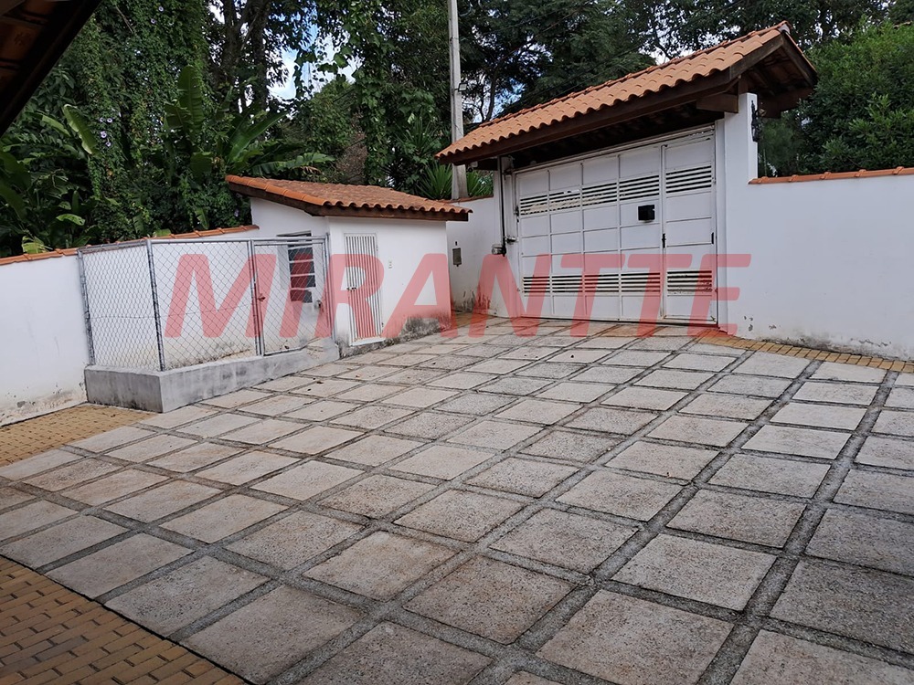 Cond. fechado de 260m² com 5 quartos em sausalito