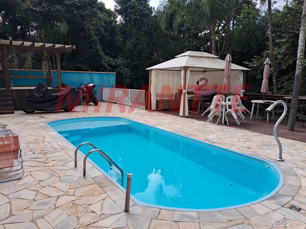 Cond. fechado de 260m² com 5 quartos em sausalito