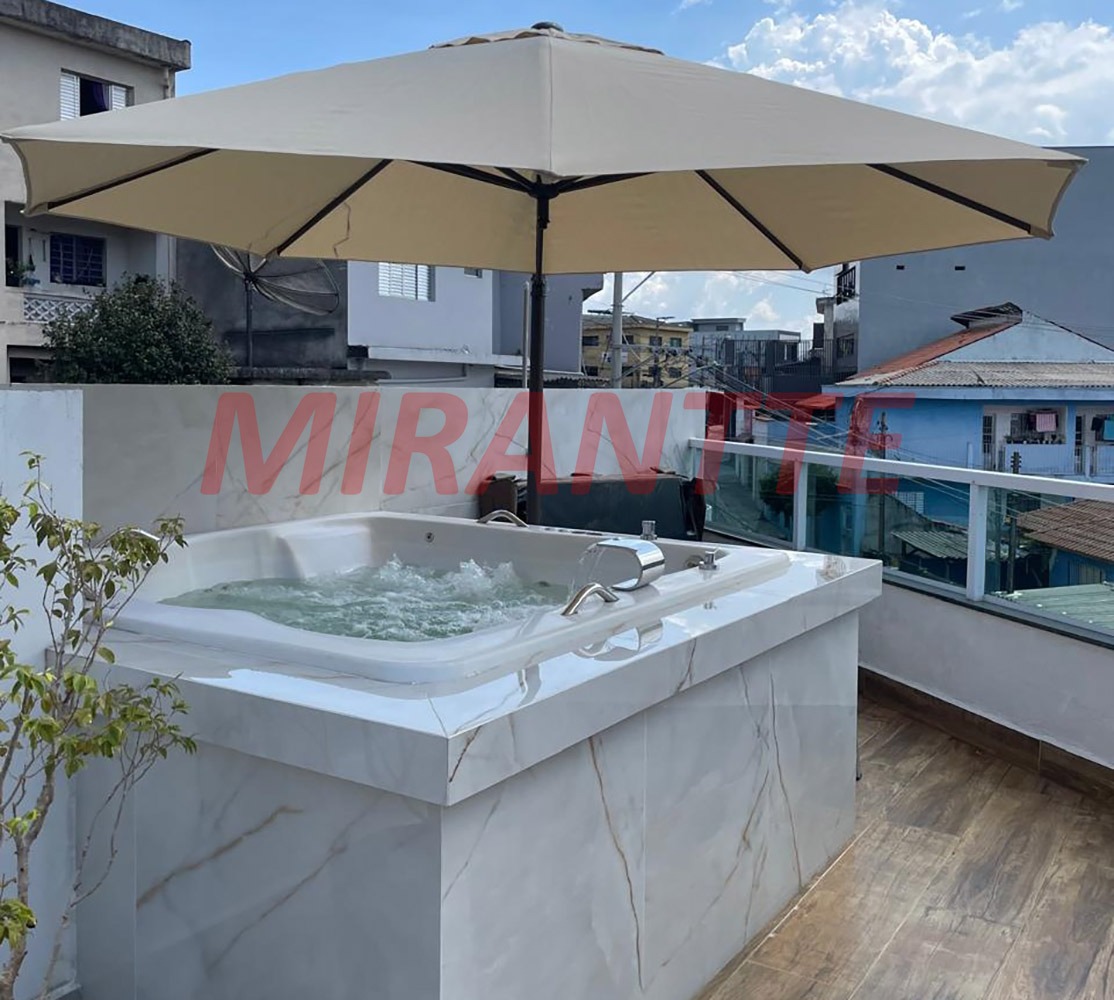 Sobrado de 234m² com 3 quartos em Vila Nova Cachoeirinha