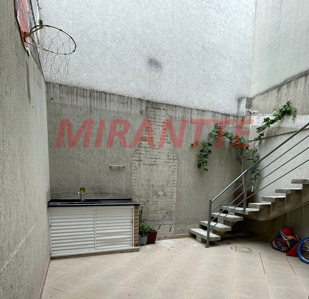 Sobrado de 234m² com 3 quartos em Vila Nova Cachoeirinha