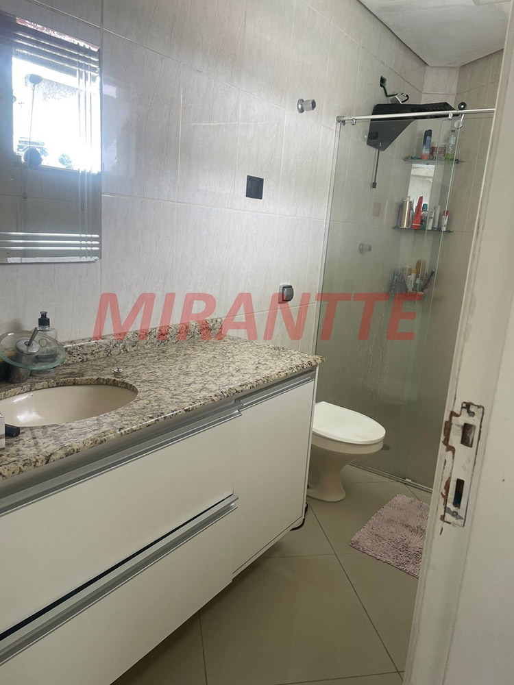 Sobrado de 234m² com 3 quartos em Vila Nova Cachoeirinha