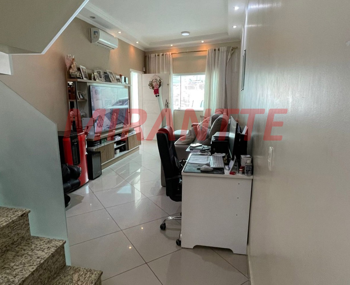 Sobrado de 234m² com 3 quartos em Vila Nova Cachoeirinha