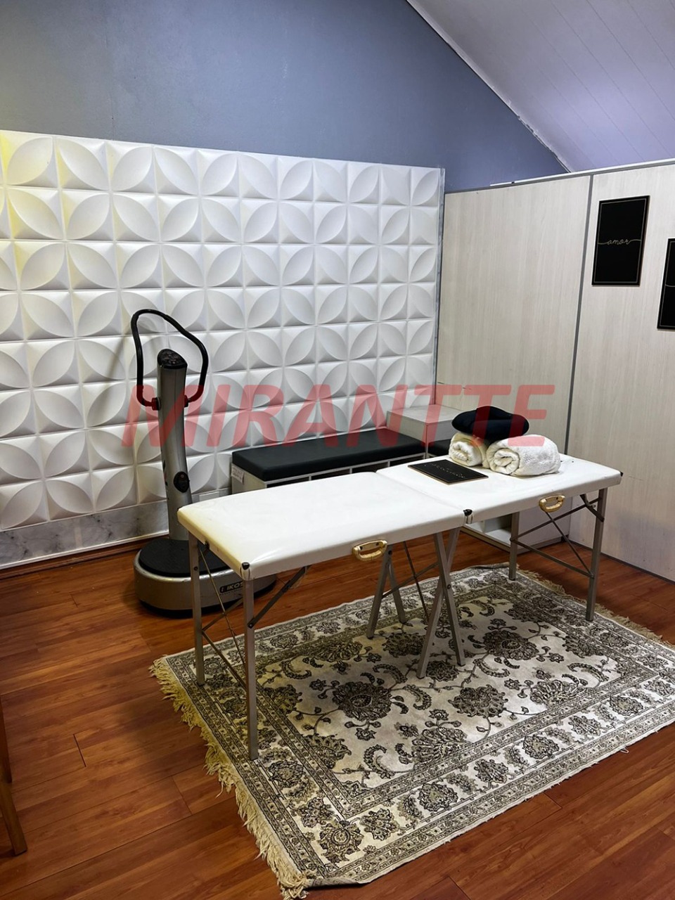 Comercial de 1.2m² em Roseira
